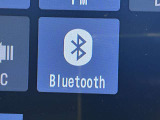 Bluetoothオーディオ対応可。お持ちのスマホやiPodなどとBluetooth接続して外部機器内の音楽などを車内で楽しめます。
