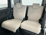 【スライドシート】後席にもスライド機構があることで、細やかに荷室スペースを確保!日常の様々なシーンに対応します♪
