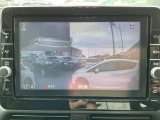【ドライブレコーダー】純正ナビと連動し、録画映像をナビ画面でそのまま再生できます。操作が直感的で使いやすく、トラブル時の状況確認もスムーズ。車両システムとの相性も良く、安心感と利便性を高める装備です。