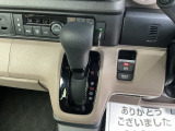インパネシフトのオートマチック車です。