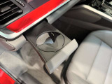 本国ドイツのポルシェ本社と直結した最新鋭の診断機(PIWIS)を完備。目に見えない電子制御のエラーや過去の履歴まで正確に把握のうえ更新し、最適な状態で安心をご納車いたします。