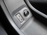 輸入車オーナーになる安心と喜びを、正規ディーラーが全力でサポート致します!納車前の徹底的なリフレッシュ整備から購入後のアフターフォローまで、すべて私たちにお任せください!