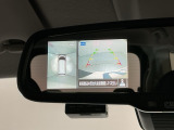 全方位モニターがついています! 車の周囲を360&deg;安全確認できるので、普段の駐車はもちろんの事、縦列駐車や幅寄せの際にも活躍してくれますよ。