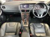 V40  D4 インスクリプション