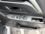 使いやすいスイッチ類です。