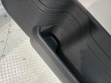 専門業者にて内外装のクリーニングを実施しております!