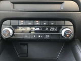エアコンはオートエアコンです☆快適な空間で運転していただけます☆