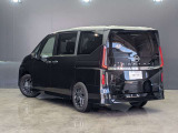 関西最大級の広さを誇る新車・中古車併売店!全国どこでも納車できます!詳しくは営業スタッフまで