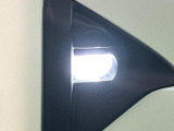 悪天候時に視界確保するLEDフォグランプが標準装備 !(^^)!