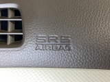 Honda認定中古車「U-Select」はHonda車である事と、思いもよらない高額修理のリスクに備えるため修復歴がない車両に限定、さらに第三者機関の車両状態証明書をすべての車両で取得しています。