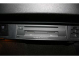 CDやSDカード内の音楽を車内でお聞きいただけます!