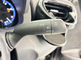 【オートライト】車外の明るさに応じて自動的にライトの点灯・消灯をしてくれます