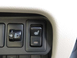 運転席シートヒーター付きで冬も快適♪