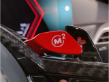 【パドルシフト付】Mマルチステアホイルに付随する「パドル・シフト」F1マシン感覚でシフトチェンジが可能となりよりドライビングの楽しさを演出します