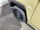 ☆お車についた傷やヘコミ、事故の修理もハヤシにお任せください。自社鈑金工場で修理ができますの安心です☆
