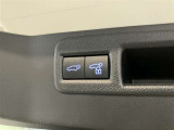 【パワーバックドア】荷物で手が塞がってても大丈夫!リモコンでピッ!力要らずでラクラク開閉!