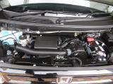 Hondaの技術が詰まったエンジンルーム☆☆☆エンジンルーム室内ともにルームクリーニング済みで清潔です◎快適なドライブをお楽しみください♪♪