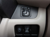 お車は一生の内にそう何度も買いなおされるものではありません。なので後悔の無いお車選びとカーライフ私たちケイスマイルにサポートさせて下さい!
