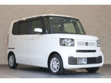 当社の優秀なスタッフがしっかり点検整備をさせていただいてからご納車いたします!さらに!エンジンオイル、エレメント・ミッションオイル・ワイパーゴムを新品交換になります!これで安心して乗って頂けます!