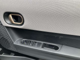 車両の詳細、ご質問につきましては、弊社営業スタッフまでお気軽にご連絡下さいませ。遠方のお客様には実車の詳細画像送信も承ります。お客様からのお問合せをお待ち致しております。