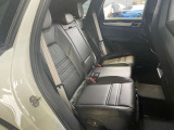 新ショールームは常磐自動車道柏ICを下りて、国道16号線を野田方面に15分です。右手に見えてまいりますのですぐ先の交差点で左折してUターンしてご来店ください。