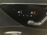 メモリー付きパワーシート&シートヒーター&ベンチレーターがついてます。
