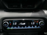 「オートエアコン」が付いています。1年中快適な室内を提供!車内温度を設定すると、風量を自動で調節してくれます。