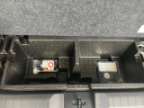 荷室部下部にはちょっとした小物を収納できるアンダーボックスがあるので荷室を広く使えます。