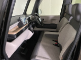 車が大好きなスタッフが心をこめて接客いたします。お客様一人一人のお車に対する思いや気持ちをうかがい、充実した時間が過ごせるよう努めます。