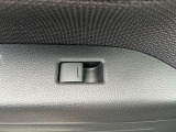 ☆お車についた傷やヘコミ、事故の修理もハヤシにお任せください。自社鈑金工場で修理ができますの安心です☆