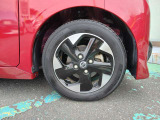 純正アルミホイール タイヤサイズ 155/65R14