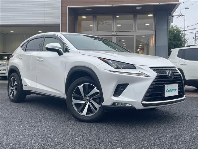 NX 300h バージョンL 4WD 本革シート