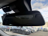 快適なショールームにて、お車選びのお手伝いから、ご購入後の整備待ちまで、ご対応致します。