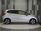 車両本体価格以外に必要な諸費用を含めたお支払総額を表示しています。車両本体価格は安いけれど諸費用が高い!!なんてことにならないよう購入に必要な金額=総額をご確認ください。