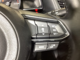 MRCC(マツダレーダークルーズコントロール)は先行車との車間を維持しながら追従走行を行い、長距離でのドライバー負担を軽減させてくれます。