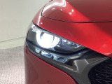 LEDヘッドライト☆HIDヘッドライトより省電力かつ、ライトを点けた際の立ち上がりも早いです☆寿命も長いのでお財布にも優しいオススメ装備☆