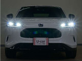 LEDヘッドライト(アダプティブドライビングビーム機能付)が搭載されており、遠くまで明るく均一に照らし、高速道路等での安心感が向上しております。