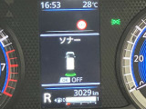 障害物を感知し知らせてくれるので安心です♪