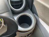 運転席用ドリンクホルダーです