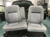トヨタの高品質Car洗浄ブランドまるまるクリン済み!フロントシートを取り外して徹底クリーニング!