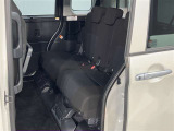 当店ではauも取り扱っております。お車と一緒にau携帯の機種変更も可能です♪また、自動車保険も取り扱っております。車の支払いと自動車保険の支払いをまとめてお支払い可能なプランもあります♪