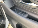 運転席側パワーウインドウスイッチ