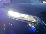 LEDヘッドライトになります。夜間も明るく照らします!