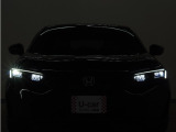 LEDヘッドライト(オートハイビーム機能付)が搭載されており、遠くまで明るく均一に照らし、高速道路等での安心感が向上しております。