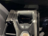 【置くだけ充電】対応のスマホを置くだけで楽々充電ができます