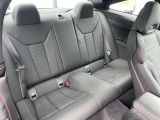 国道246号線沿い、南町田グランベリーパーク駅すぐ。BMW Premium Selection 東名横浜/〒194-0004 東京都町田市鶴間5-18-1