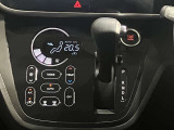 パネルシフトになっているので足元もゆったりしていて長距離の運転時ゆったり楽ちんです♪♪