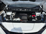 リーフのメンテナンスは日産にお任せ下さい。電気自動車を知り尽くしたプロが最新の機器を使っておクルマの点検・整備を実施します。エンジンオイルなどが無いので、メンテナンス費用が安いのも魅力です!