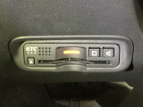 【ETC車載器】もはや必須アイテムのETCを搭載!高速道路のご利用時にとても便利!わずらわしい料金所での現金支払いが不要となりスムーズに通過できます♪