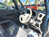 【届出(登録)済未使用車とは】自動車の分類では「新車」「中古車」この2種類しかありません。走行距離が100km未満かつ初度登録または初度届出された車両を「届出(登録)済未使用車」と呼んでいます。